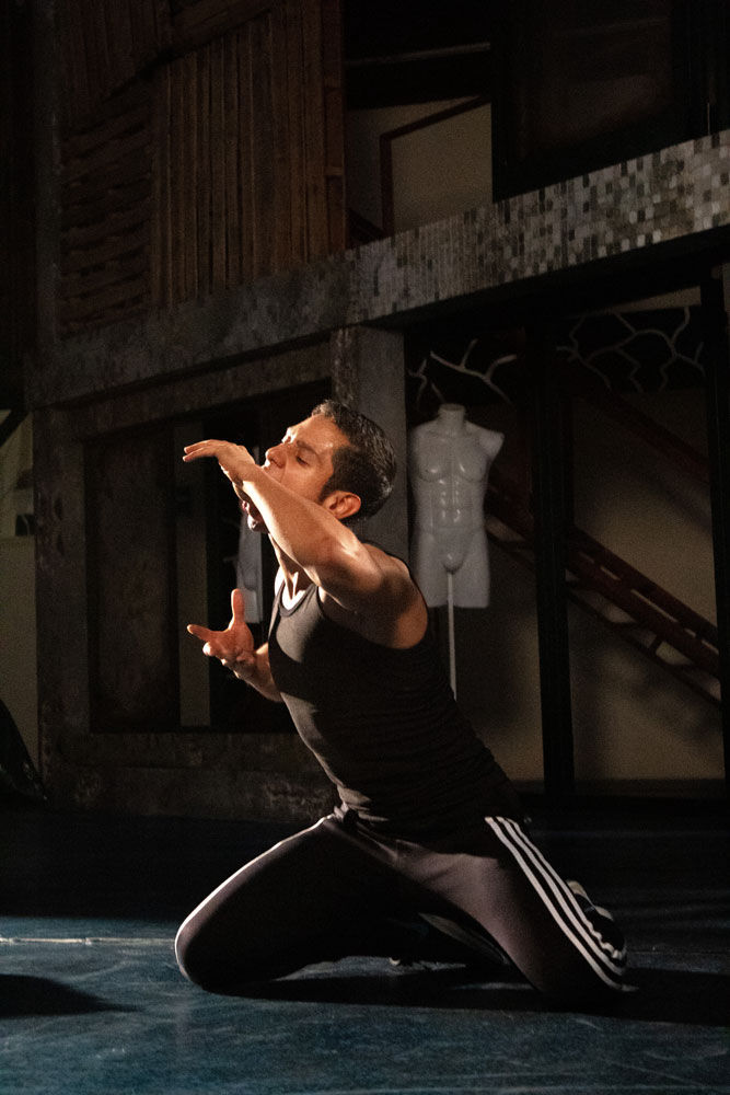 Aksenti - El Mandarin Milagroso